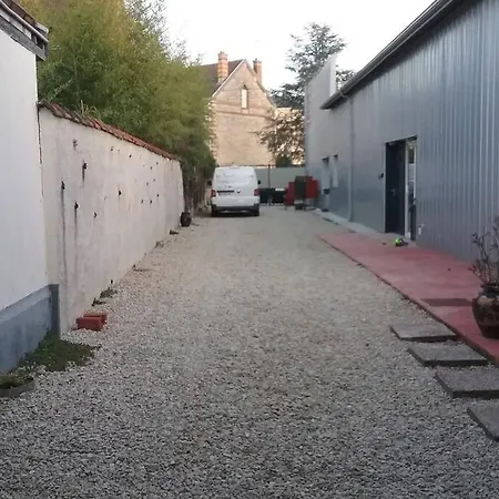3 Chambres Et La Lune