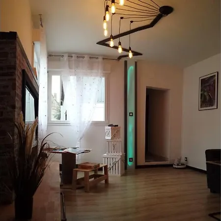 3 Chambres Et La Lune Apartament